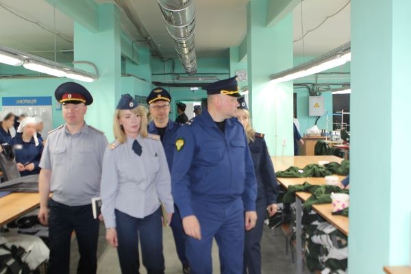 Прокурор навестил костромских сиделиц даже в ШИЗО
