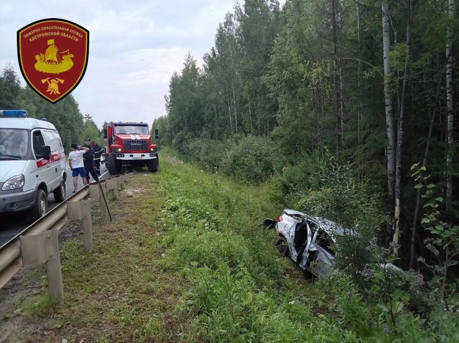 В страшном ДТП на трассе в Костромской области погиб пассажир иномарки