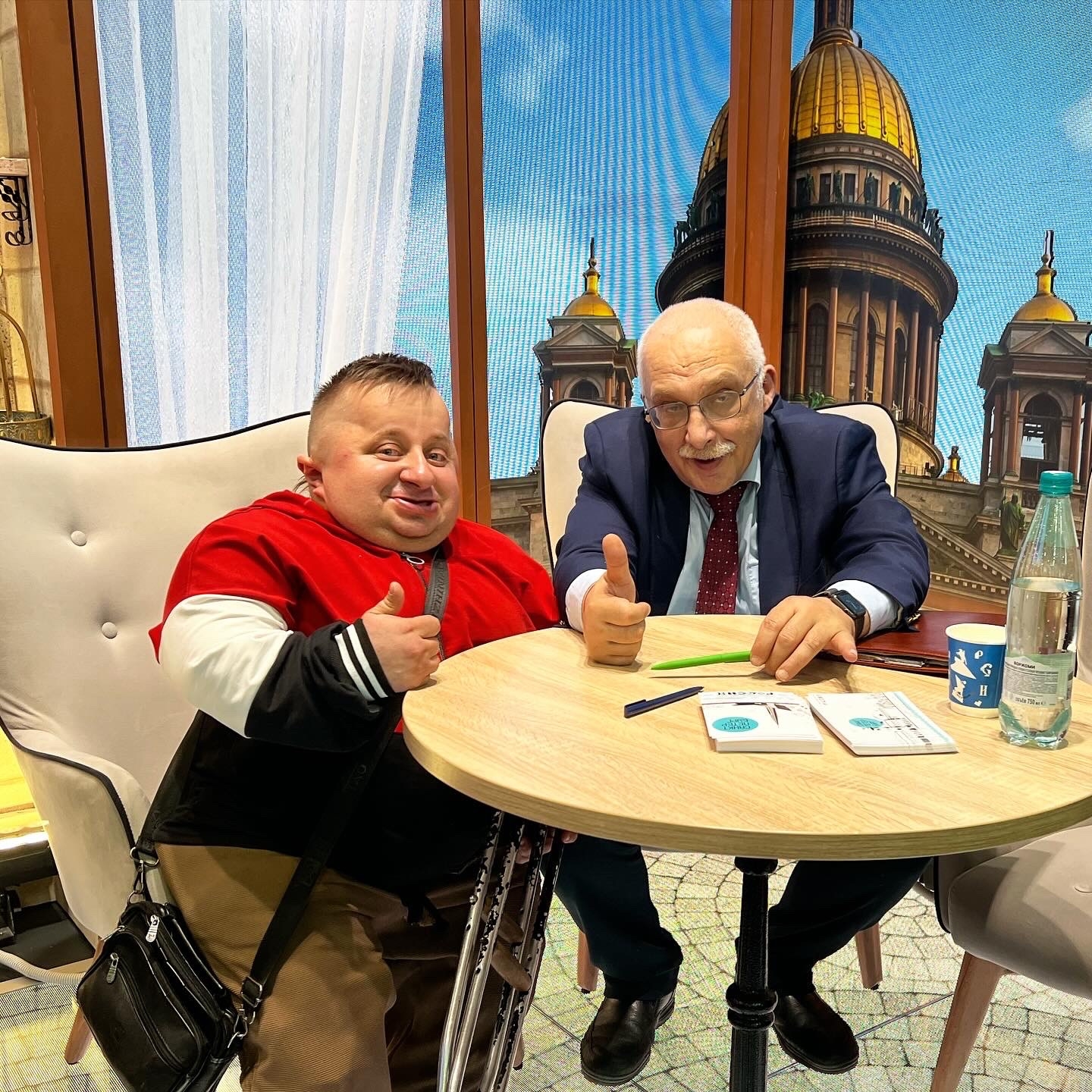 Как 125-сантиметровый блогер из Костромы подарил надежду миллионам россиян