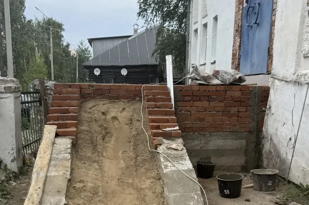 Прокурор области проверила ход ремонта в школе для особенных детей
