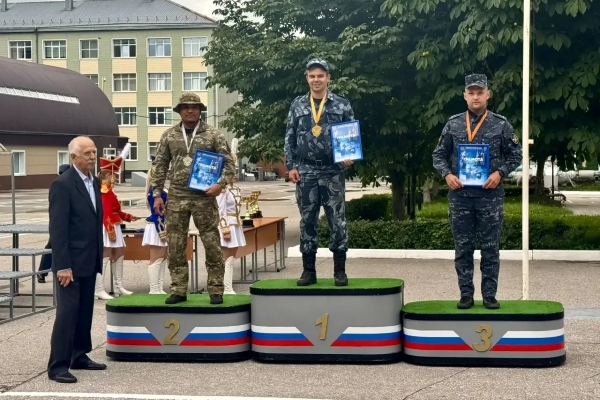 Сотрудник костромского УФСИН стал одним из лучших стрелков России