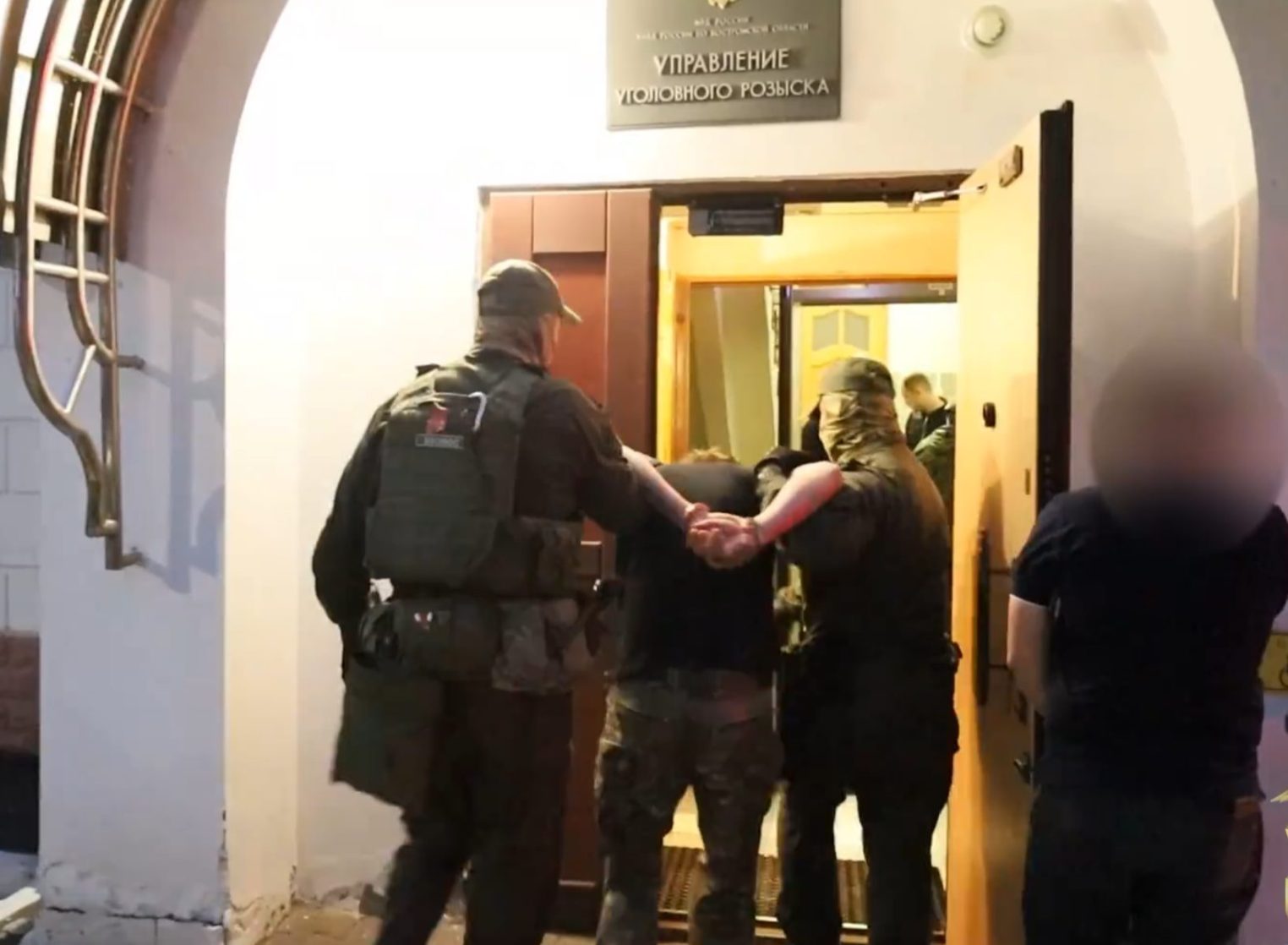 В Костроме задержан иностранец, воровавший деньги со счетов бойцов СВО
