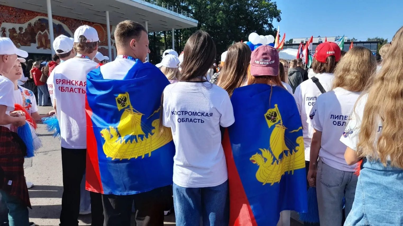 Костромские школьники удивляют Москву талантами и четверговой солью