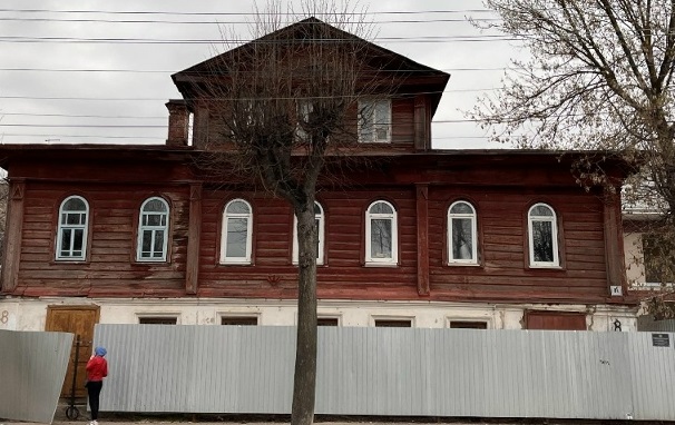 В Костроме взяли под особую охрану чудо-терем с мезонином