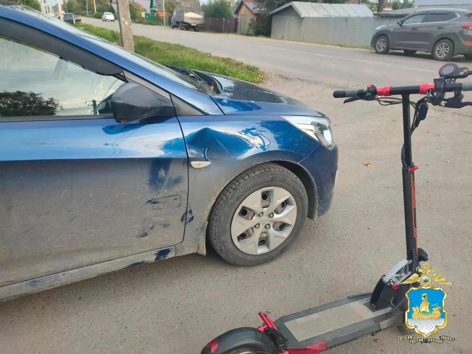 Самокат против автомобиля: в Костромской области под колеса попал 11-летний ребенок