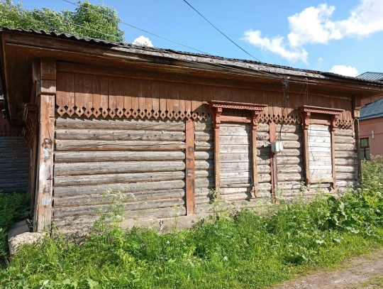 Старинная земская больница в Сусанино уйдет с молотка за рубль