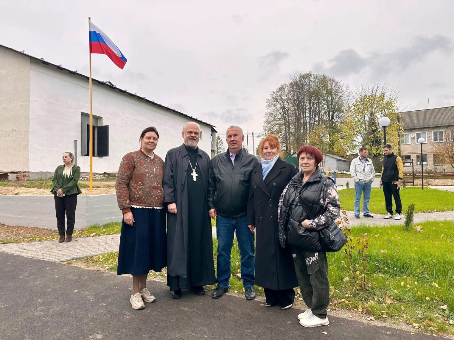 На открытии нового сквера под Костромой собирали деньги на лечение Андрея Готовцева
