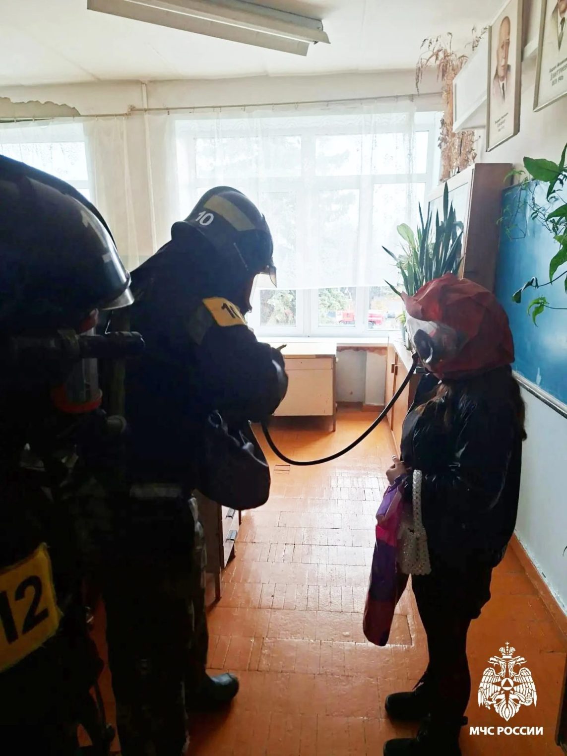 Пожарные эвакуировали студентов из Костромской сельхозакадемии