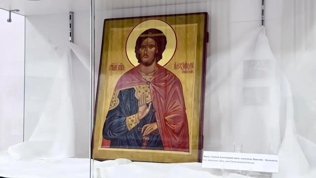 В областной библиотеке Костромы заработал воссозданный литературный музей