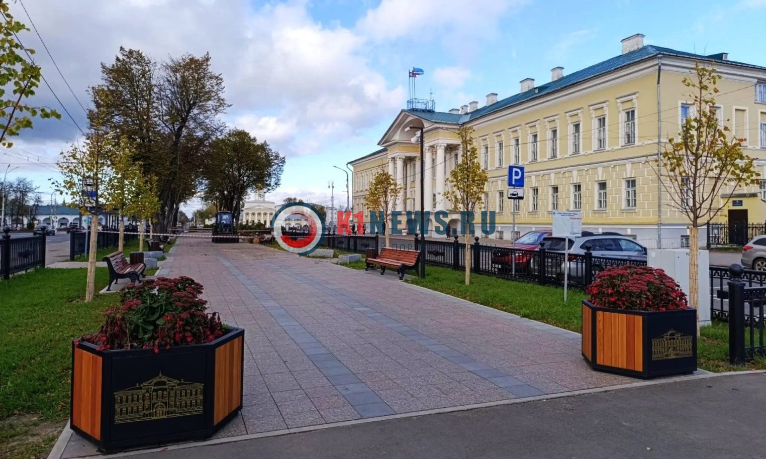 Горожане обеспокоены происходящим в Ботниковском сквере Костромы
